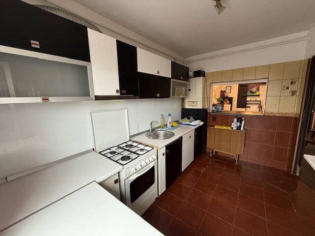 Berceni, vanzare ap. 3 camere.