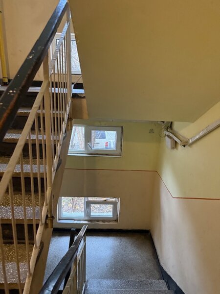 Berceni, vanzare ap. 3 camere.